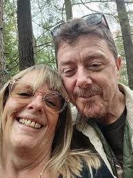 Sandra Lapp's Instagram, Twitter & Facebook