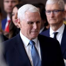 Mike Pence Booed by Trump Supporters at Capital One Arena