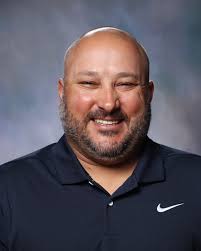 Lowry welcomes new teachers for new year