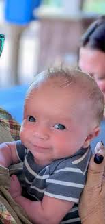 Can someone edit baby into pumpkin?