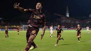 Ezra walian statistics played in psm makassar. Status Wni Tak Diakui Fifa Ezra Walian Gagal Perkuat Psm Makassar Di Piala Afc 2020 Tribun Wow