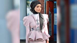 Discover influencers like ummi nazeera. Tiga Jam Detik Terakhir