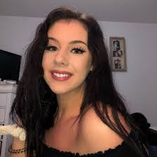 Olivia Tilley's Instagram, Twitter & Facebook