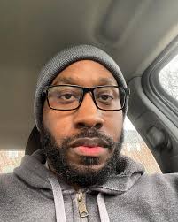 A little over a month ago, a white swimmer was kicked out of Gettysburg  college in Pennsylvania after carving the n word into his teammates chest.  Full video/story