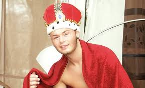 Immer wieder taumelte er, immer wieder rappelte er sich auf. Sohn Stefano 18 Wird Papa Mit 37 Willi Herren Bekommt Ein Enkelkind Express De