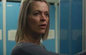 Sinds mei werd met man en macht naar conings gezocht nadat hij viroloog marc van ranst had bedreigd, die moest onderduiken. Karen Damen Moet Mening Over Marc Van Ranst Bijstellen Helemaal Niet Vriendelijk Toen Showbizz 24