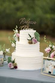 Buttercream Wedding Cake Simple Rustic Wedding Cake Idea Find Your C Wedding Cake Centerpieces Wedding Cake Designs Buttercream Simple Wedding Cake Rustic