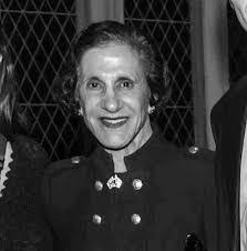 Janine Newell's Instagram, Twitter & Facebook