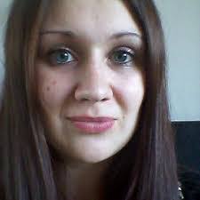 Amber Lindley's Instagram, Twitter & Facebook