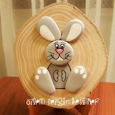 Den Yparxei Dia8esimh Perigrafh Gia Th Fwtografia Pebble Art Rock Crafts Stone Crafts