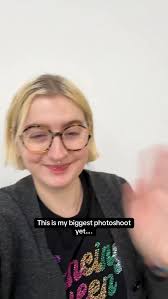 Come with me to my biggest photoshoot yet! For the wizard of oz cosplay  with @lindablacker as photographer and art director! , @wickedmovie  @universalpicturesuk , #Access: Video description: Eliza a ...