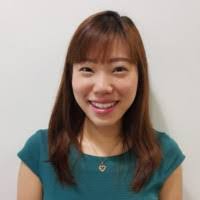 Eve Zeng's Instagram, Twitter & Facebook