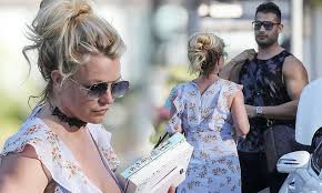 Singer, musician and performer britney spears left her. Britney Spears Looks Lovely In A Floral Dress While Visiting Santa Barbara With Her Beau Sam Asghari Daily Mail Online