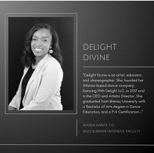 Delight Divine Moore