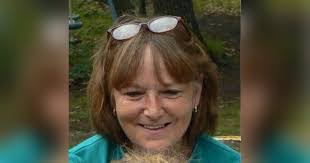 Dee Richards's Instagram, Twitter & Facebook