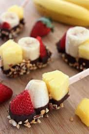 15 Recettes Salees Et Sucree Faciles Pour Un Buffet Froid Et Sans Cuisson Collations Buffet Sucre Nourriture