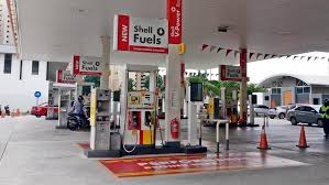 Remember the time when malaysians were willing to queue for 30 minutes or more to fill our fuel tanks because of the removal of subsidies? Euro 4m Ron 95 Petrol Now Available At Shell Wapcar