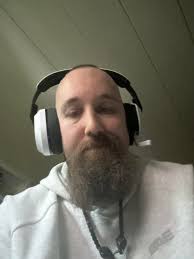 New Twitch Streamer Playing Call of Duty