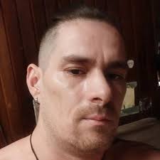 Wow, this one is even better. I can see what I'm gonna have. I like it love  it.