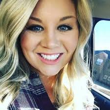 Chrystal Wise's Instagram, Twitter & Facebook