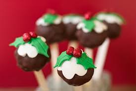 There's really no end to cake pop creativity! Christmas Pudding Christmas Cake Pops Recipe
