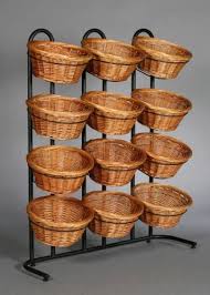 4 Tier 12 Round Willow Basket Display Rack 1a Jpg 357 500 Muebles Para Tienda Diseno De Panaderia Escaparates De Tienda