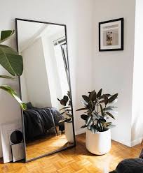 Decoracion de salas con espejos. Ideas Para Decorar Tu Sala Con Espejos Que La Haran Ver Mas Grande Actitudfem