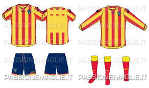 Anticipazioni, maglie vintage, stemmi, palloni e le storie più belle! Lecce Archivio Passione Maglie