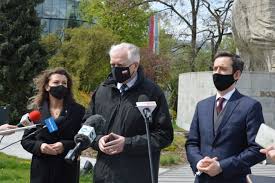Jun 02, 2021 · wicepremier jarosław gowin wskazał, że pomimo kryzysu wywołanego pandemią w ciągu ostatniego roku pojawiły się również pozytywne sygnały. Jaroslaw Gowin Artykuly Opole Nasze Miasto