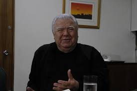 He was born on 17th december in 1937 in curitiba to a. R1lixheqdrw9sm