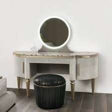 Welche frau träumt nicht davon? Schminktische Hochwertige Designer Schminktische Architonic