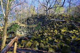 Das schweinfurter haus ist für seinen neuen pächter „eines der schönsten objekte in der rhön. Wandern Auf Dem Naturlehrpfad Basaltmeer Gangolfsberg Rhon Mit Mama Nach