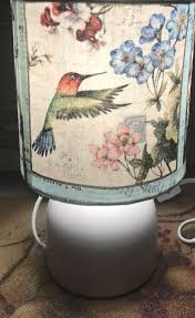 Sunbeam Table Lamp With Beautiful Hummingbirds Ebay Lamp Table Lamp Lamp Shade