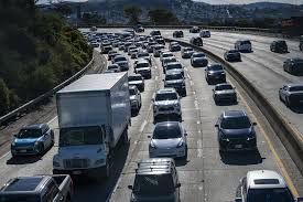 Rollback of California's Gas-Car Ban Heads to Trump's Desk - Bloomberg
