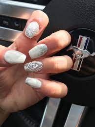 Prom Nails White And Silver Prom Nails Silver White And Silver Nails Prom Nails