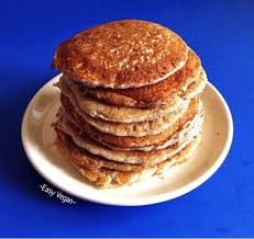 I pancake si possono fare senza lievito ma si prestano anche alle varianti pancakes senza lievito e burro e pancakes senza lievito e latte, insomma sono versatili al 100%. Pancakes Vegan Senza Glutine Senza Lievito E Senza Olio Facilissimi Idee Alimentari Ricette Ricette Vegane Facili