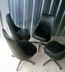 Set Of 4 Vintage Chromcraft Chairs 185 00 Via Etsy Vintage House Chair Eames Lounge Chair