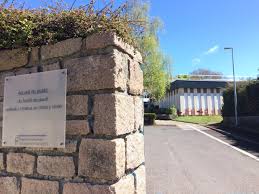 Maybe you would like to learn more about one of these? Hotel Des Impots Centre Des Finances Publiques Horaires