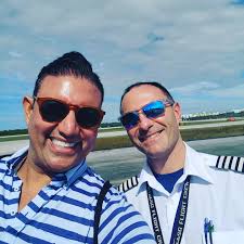 Great day flying to Key West to eat lunch at one of my favorite  spots...LOUIE'S Backyard!! Gorgeous day in the KEYS!!  #followdaviddiaz#keywest#daytrip #louisbaackyard#plol#keylimepie  #liveyourbestlife#