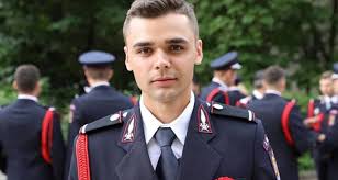Studentii anului i ai academiei de politie alexandru ioan cuza au depus juramantul militar. Un TanÄr Sucevean A Terminat Academia De PoliÈie Alexandru Ioan Cuza Cu Media 10
