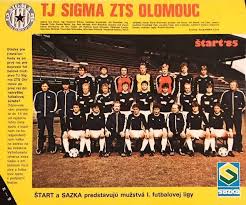 Versión online del periódico deportivo. Tj Sigma Zts Olomouc Of Czechoslovakia Team Group In 1985 Olomouc Basketball Court Sports