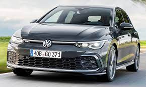 Der neue golf 7 gtd verspricht beim kauf ein außergewöhnliches fahrverhalten und überzeugt in diversen tests auf der ganzen linie. Neuer Vw Golf 8 Gtd 2020 Erste Testfahrt Autozeitung De