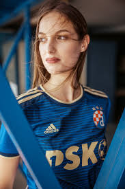 Jun 09, 2021 · filip antovski wechselt von dinamo zagreb ii zu austria wien. Novas Camisas Do Dinamo Zagreb 2021 2022 Adidas Mantos Do Futebol