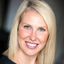 Faye Mitchell 🍊 (@FayeGMitchell)