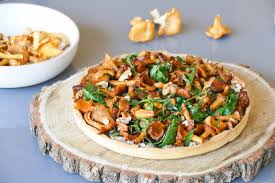 C'est bien souvent la première recette de gibier que je prépare à l'automne, celle qui marque la transition entre les saisons. Tarte Aux Girolles Recette De Yotam Ottolenghi Assiettes Gourmandes