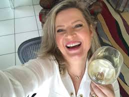 Jul 01, 2021 · saiba em tempo real as notícias de hoje no brasil e no mundo. Pessoal Hoje E Meu Aniversario Joice Hasselmann Facebook
