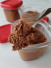 Ma Mousse Au Chocolat Basique Et Parfaite Recette Mousse Au Chocolat Recette Dessert Chocolat