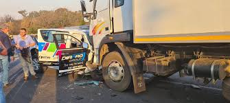 Entreposage spot ou longue durée, appoints. Man Beseer In Trompop Botsing In Meyerton Vaalweekblad