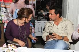 Posteriormente se presentaría de manera protagónica en la telenovela de televisa del 2012 amor bravío, nuevamente producción de carlos moreno, donde trabajó al lado de cristian de la fuente, leticia calderón, césar évora y flavio medina. Silvia Navarro Cristian De La Fuente A Photo On Flickriver