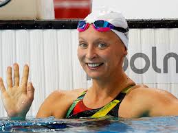 Az ugyanis köztudott, hogy a delfinek nem önszántukból élnek ebben a mesterséges környezetben, melyben egyáltalán nem boldogok. Martina Van Berkel Zum Em Abschluss Achte Uber 200 M Delfin 1815 Ch